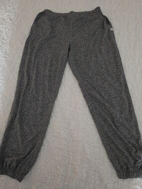Vuori Women's Boyfriend Jogger (Style VW457) Size Medium
